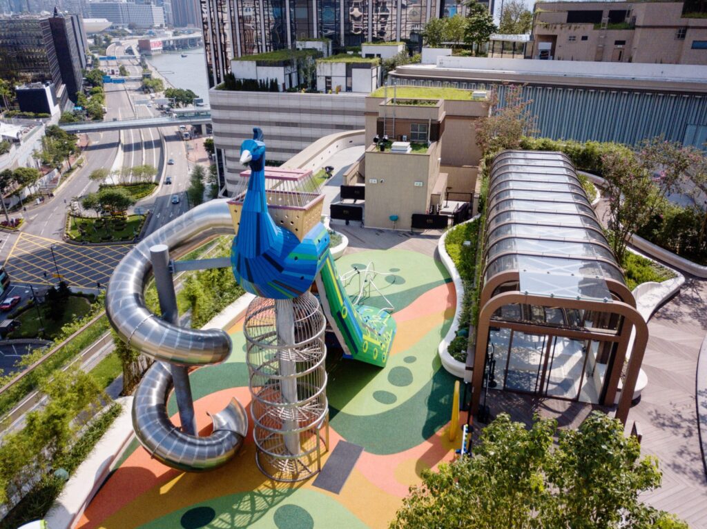 K11のPeacock Playground(孔雀遊び場)