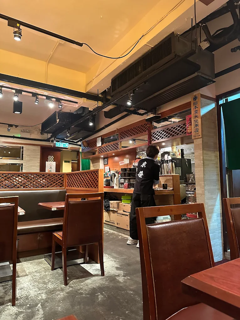 老舗居酒屋「京笹(きょうささ)」店内