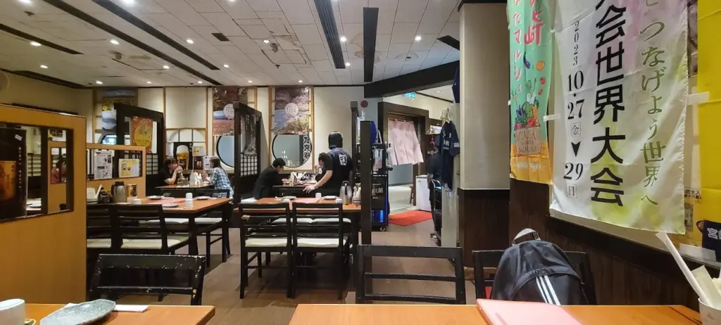 香港居酒屋「元気一杯」店内